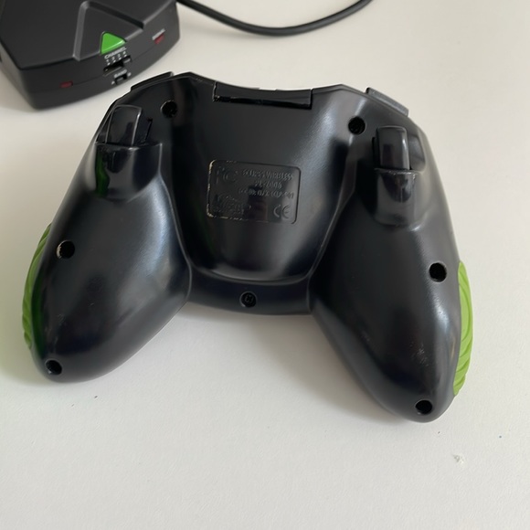 [ XBOX Controllers - Trick Eclipse Pelican Accessories ] - Picture 3 of 9